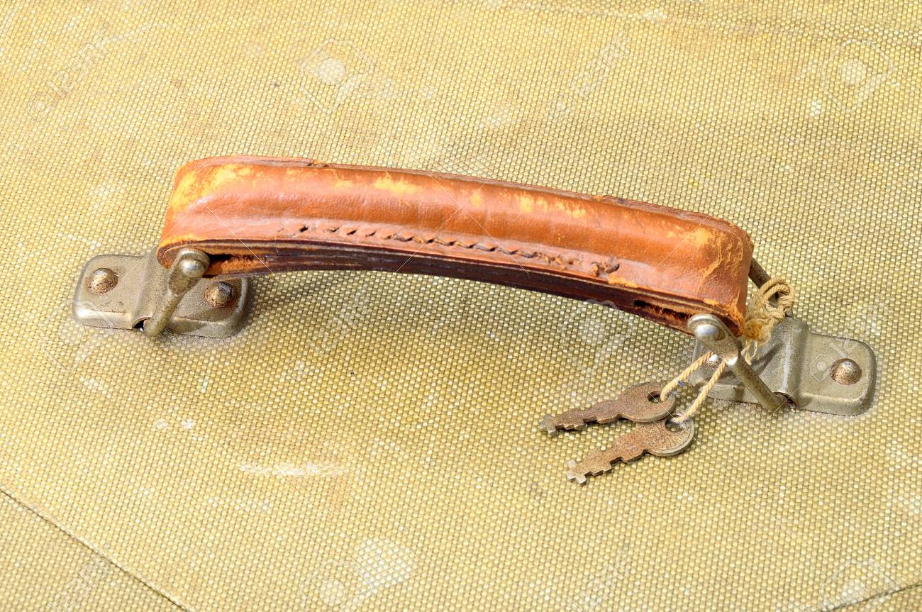 leather suitcase handle