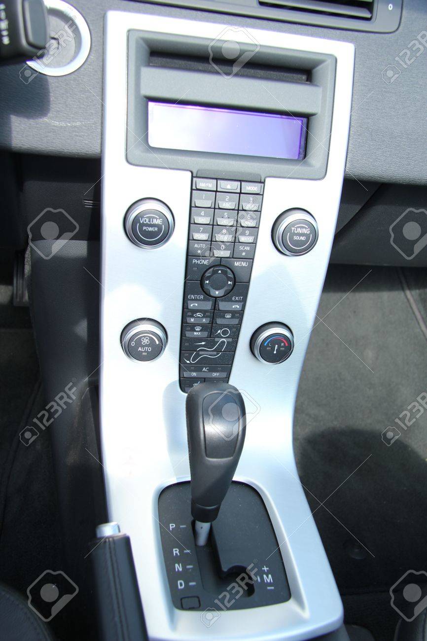 Armaturenbrett Und Interieur Ein Nagelneues Auto, Leder Und ... Armaturenbrett Und Interieur Ein Nagelneues Auto, Leder Und ...