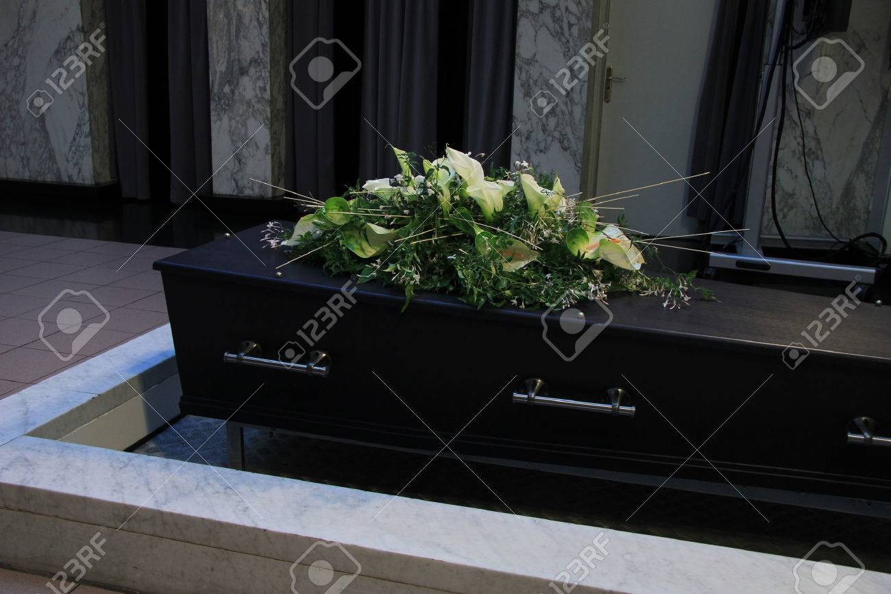 Funeral flowers on a casket, funeral service - 28513006 Funeral flowers on a casket, funeral service - 28513006