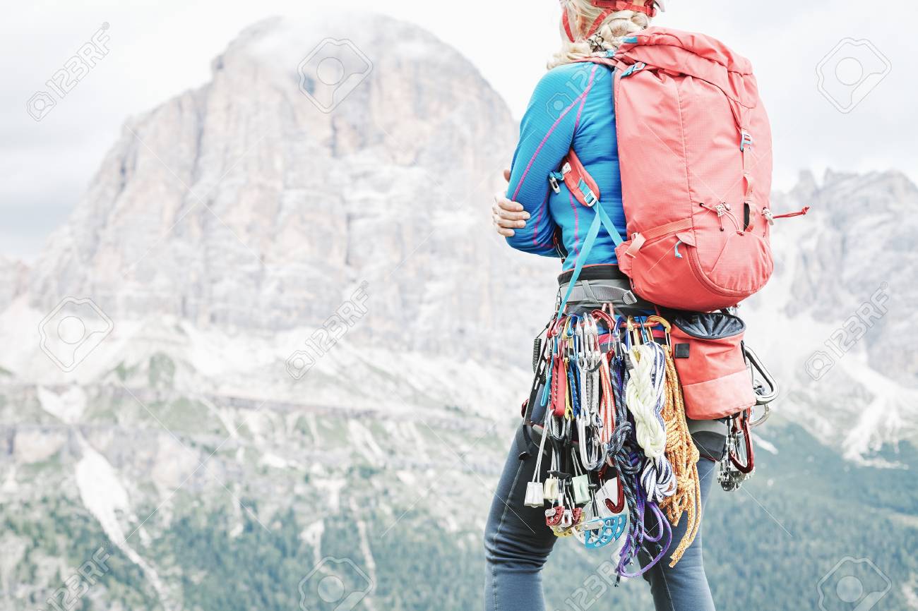 trad climbing backpack