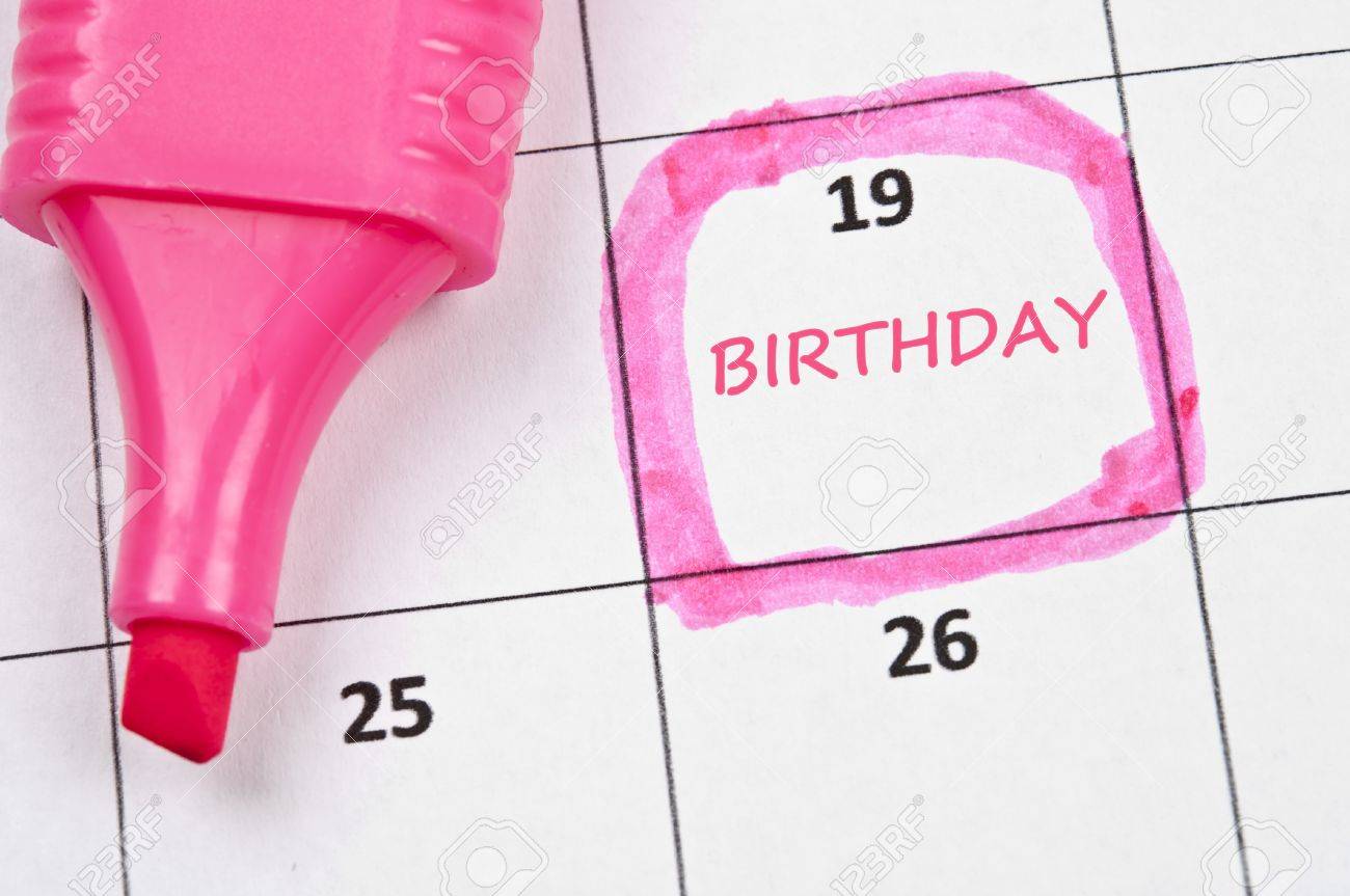 誕生日カレンダー マーク の写真素材 画像素材 Image