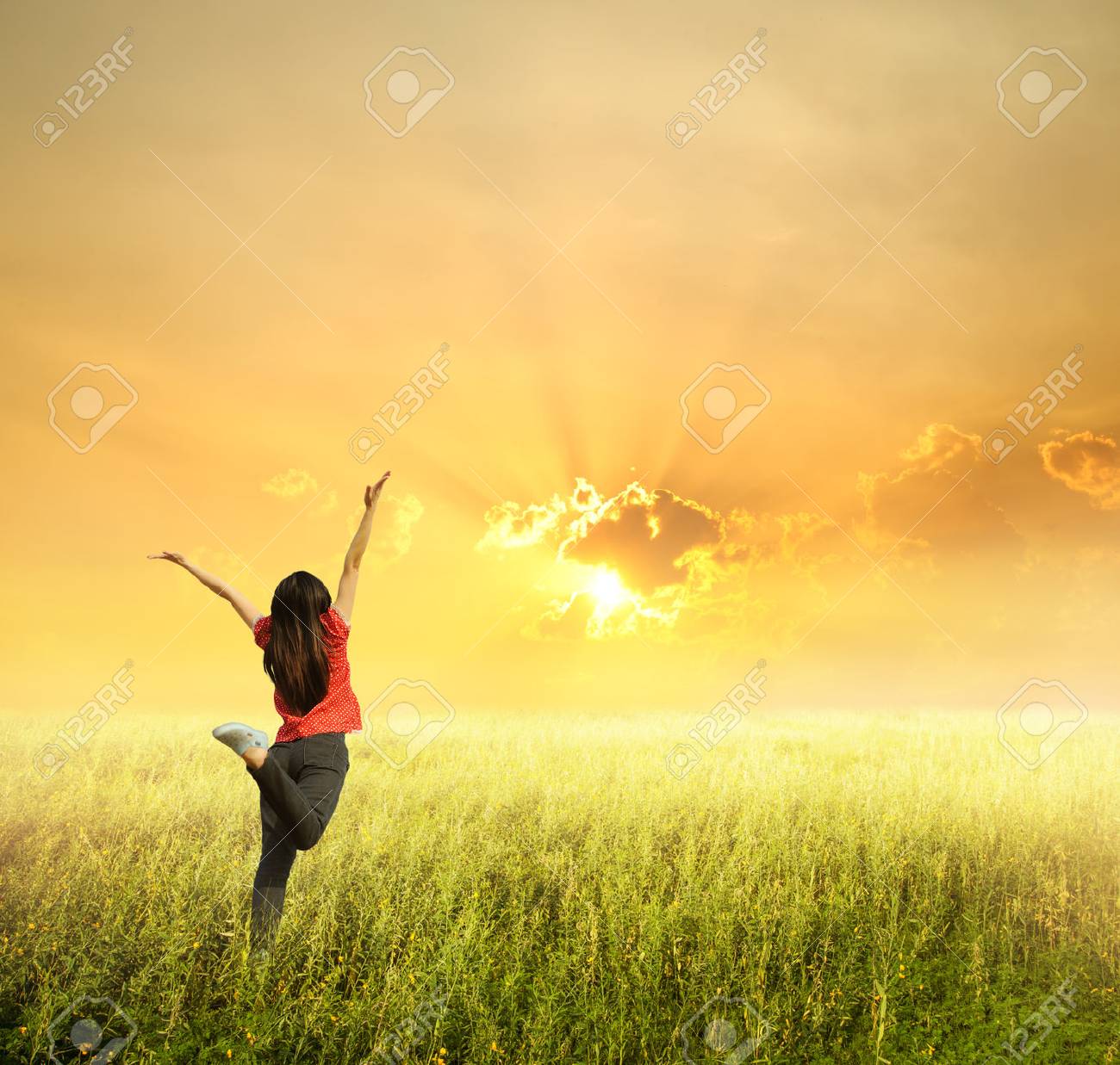 grass field sunset dramatic happy woman jump in grass field and sunset stock photo 47264420 woman jump in grass field and sunset photo picture grass field sunset dramatic happy woman jump in grass field and sunset stock photo 47264420 woman jump in grass field and sunset photo picture