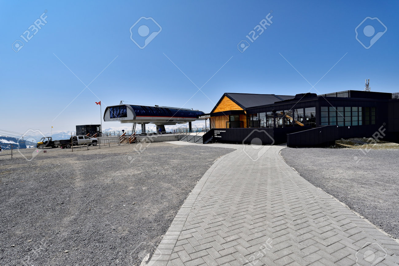 WHISTLER, BC, CANADA, MAY 30, 2019: Peak 2 Peak gondola building on top of Whistler Blackcomb Mountain. - 160784253 WHISTLER, BC, CANADA, MAY 30, 2019: Peak 2 Peak gondola building on top of Whistler Blackcomb Mountain. - 160784253