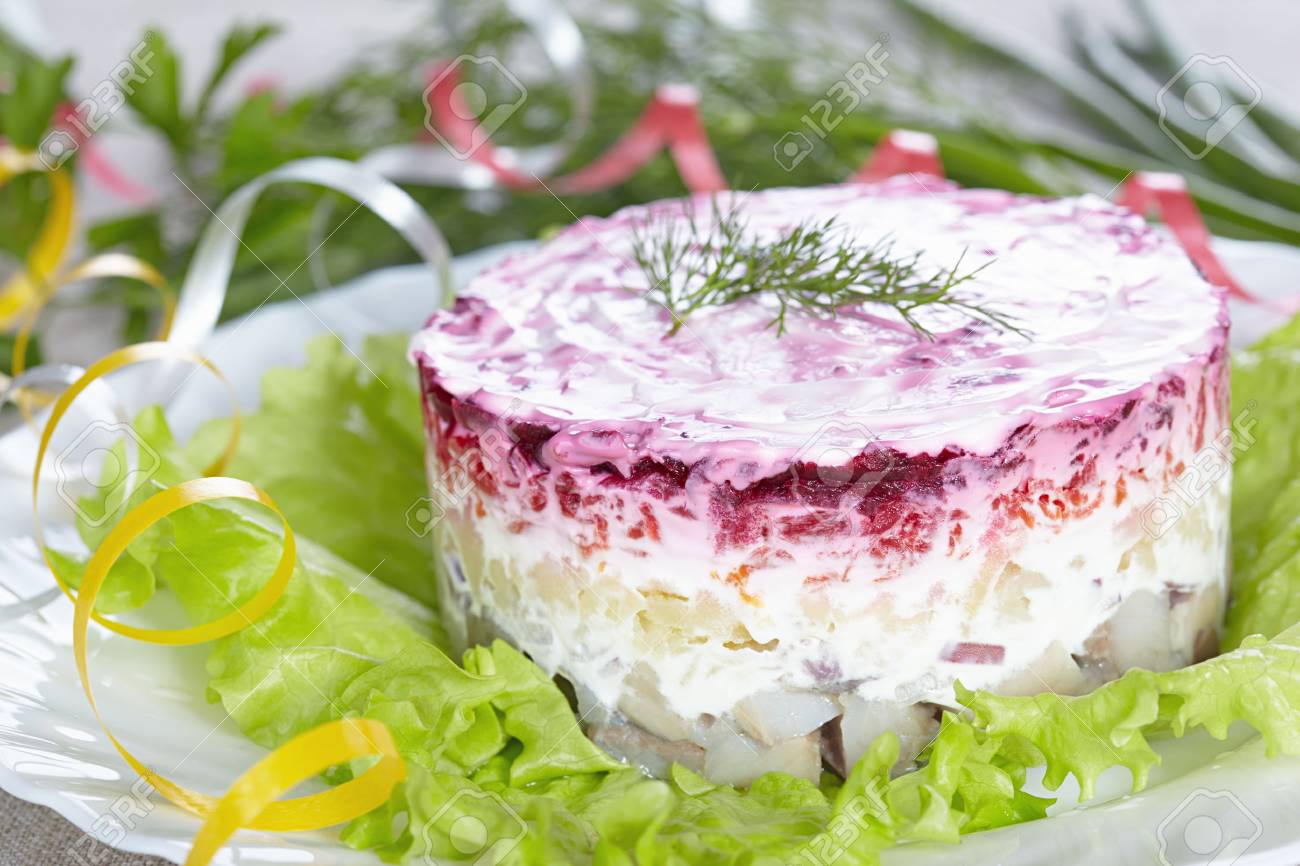 Herring Under A Fur Coat Recipe By Chocolate Girl Cookpad Селедка под шубой Herring Under A Fur Coat Salad