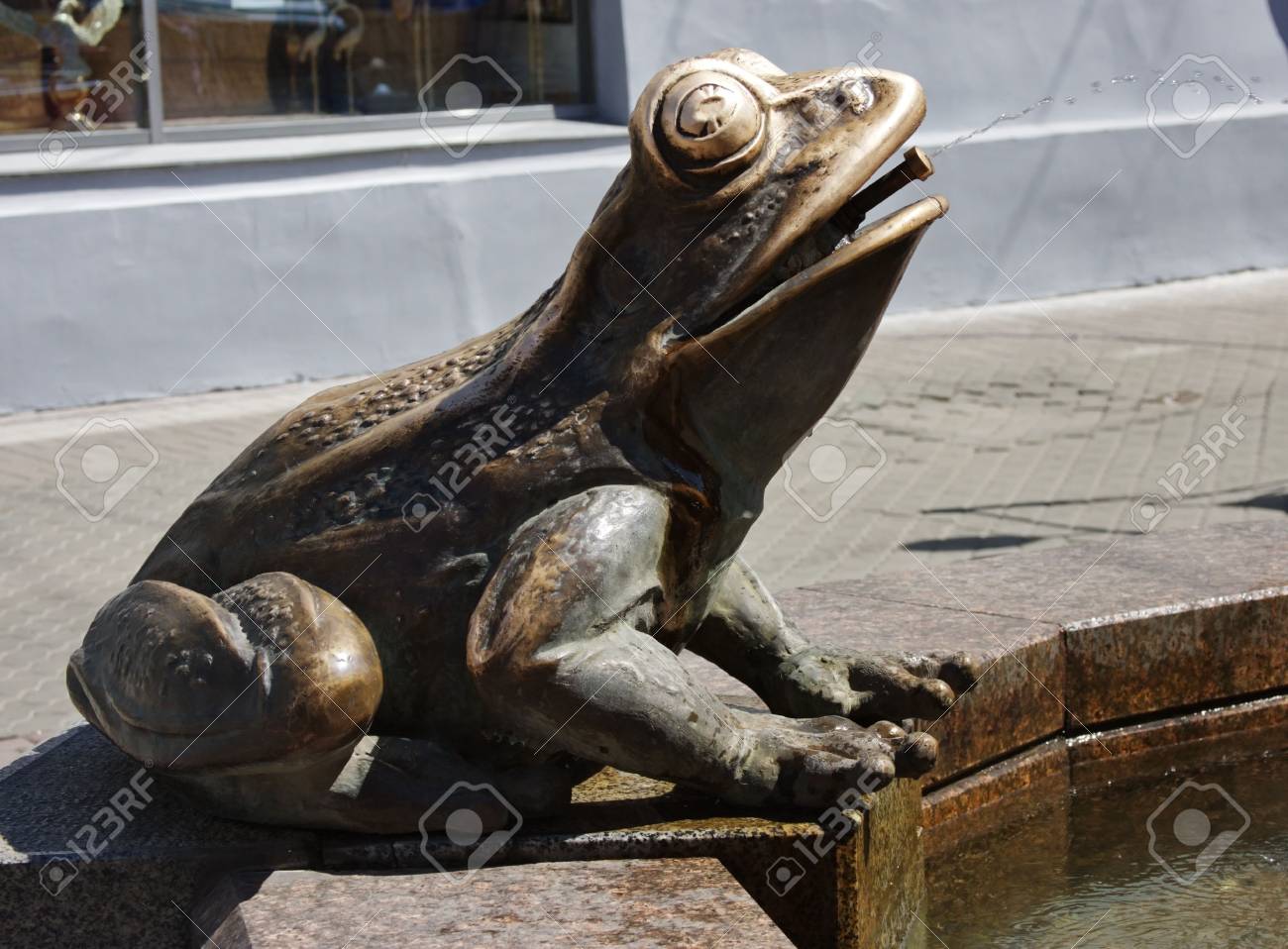 中古 石彫りカエル置物石彫刻飾り骨董品コレクションアンティーク