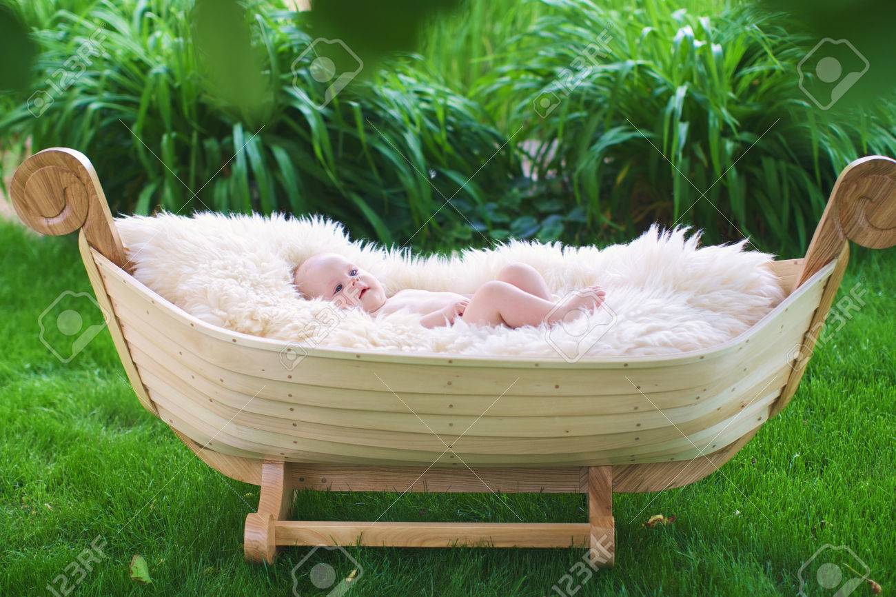 boat baby cradle
