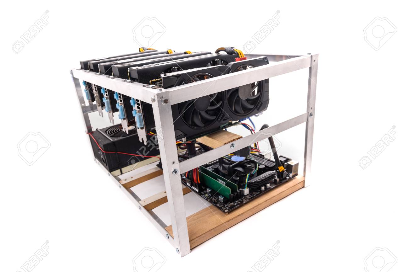 Cryptocurrency Bitcoin Ethereum Altcoin Cartão Gráfico Mineiro Rig. Casa  Feita Crypto Moeda Equipamento De Mineração Em Caixa De Alumínio Com  Placa-mãe, Placas Gráficas E Risers PCIe Powered Extensor. Fotos, retratos,  imágenes y
