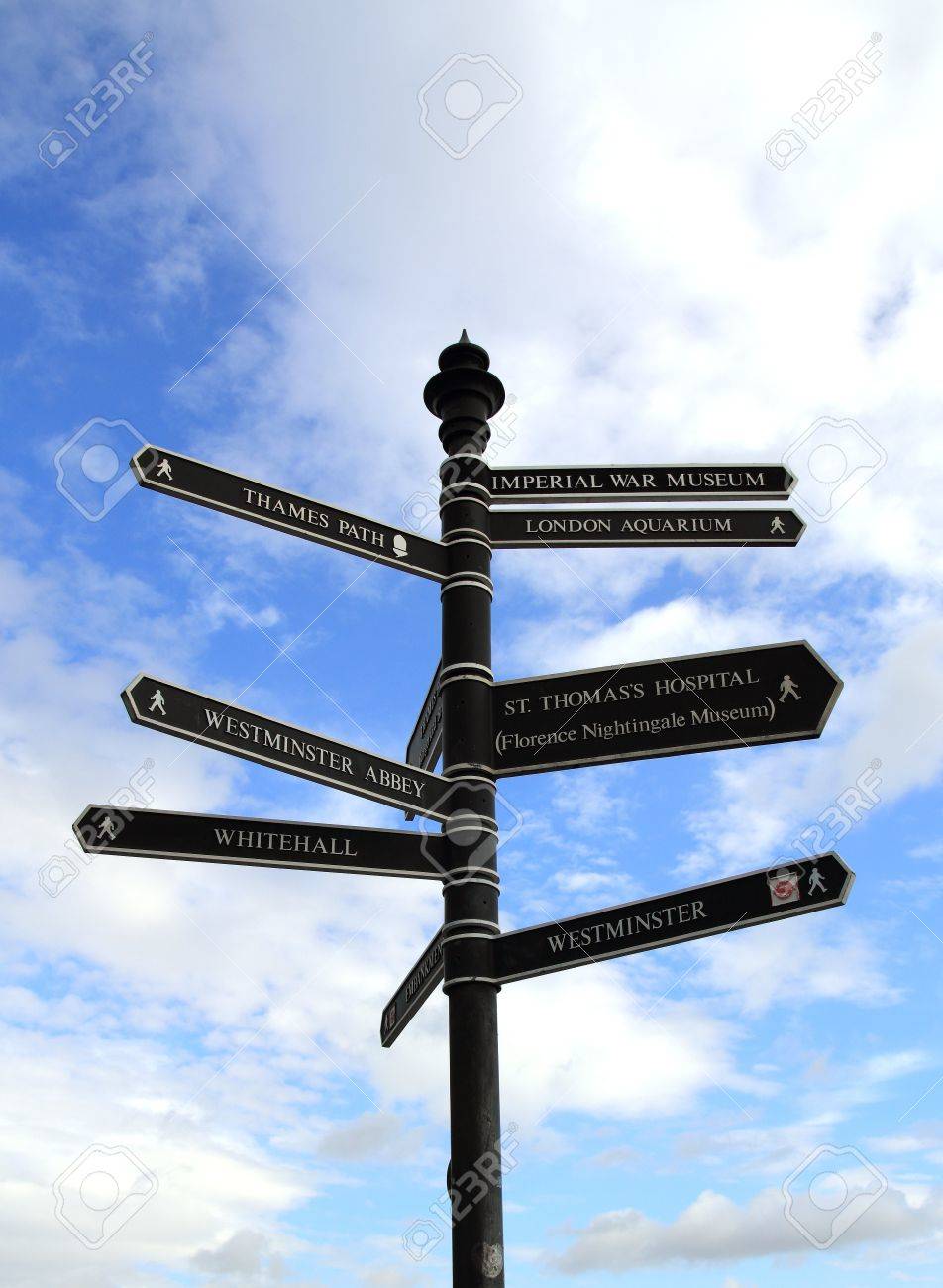 ロンドンの方位記号 の写真素材 画像素材 Image