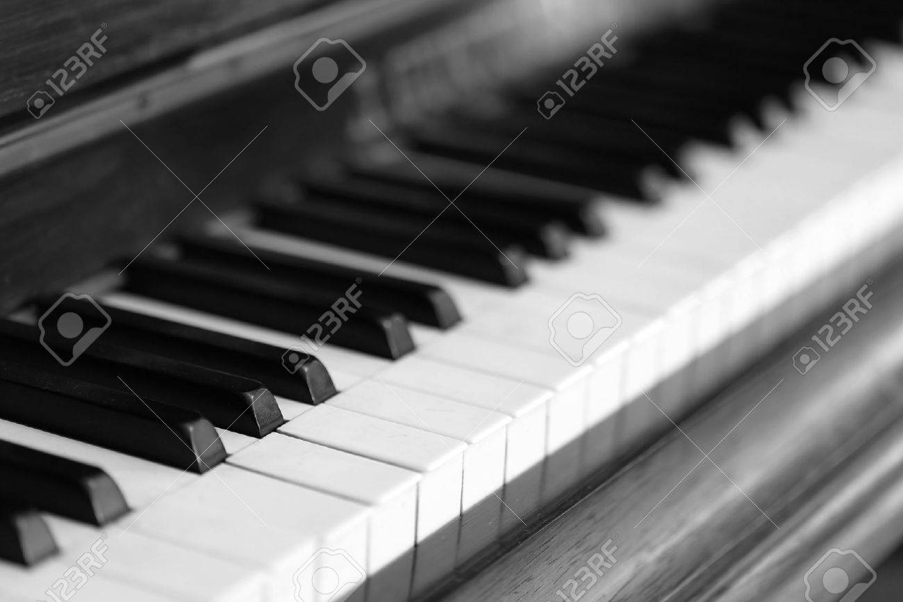 black and white piano keys and wood grain (soft focus) - 41916325 black and white piano keys and wood grain (soft focus) - 41916325