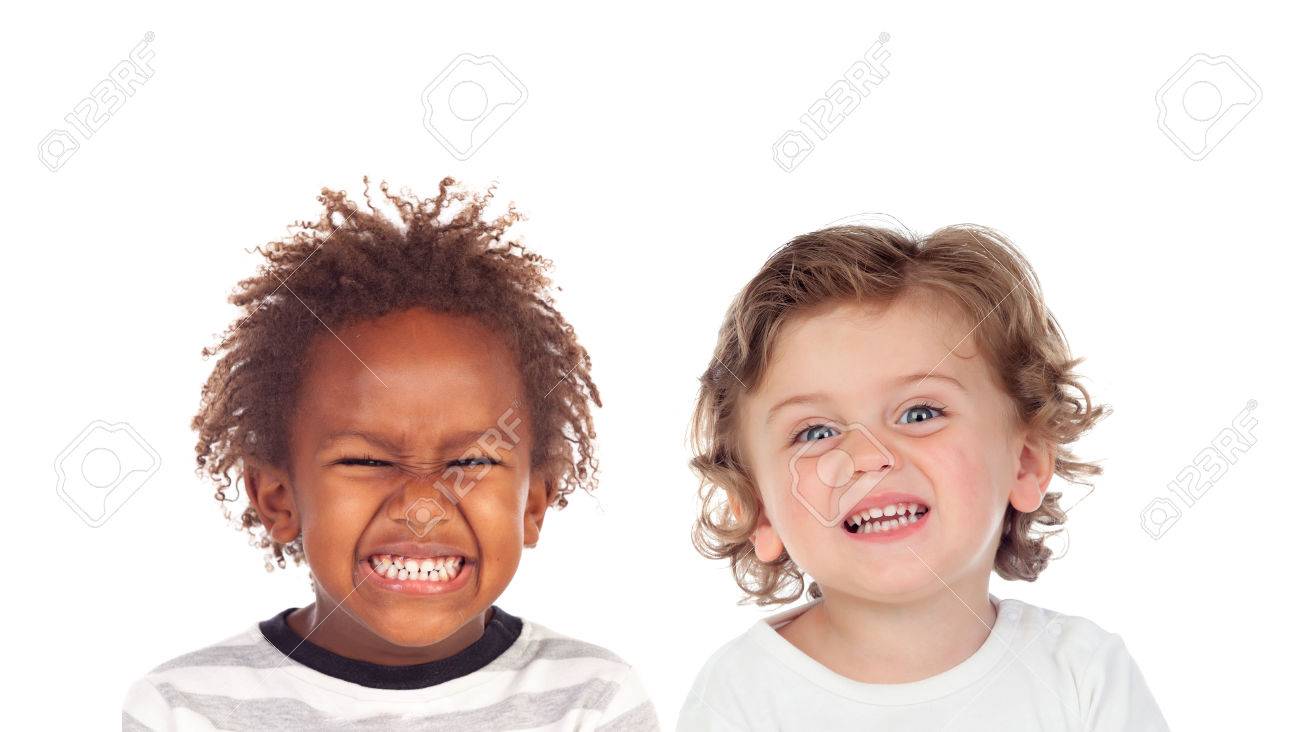 Lustige Kinder Gesichter Mit Ekel Isoliert Auf Einem Weißen ... Lustige Kinder Gesichter Mit Ekel Isoliert Auf Einem Weißen ...