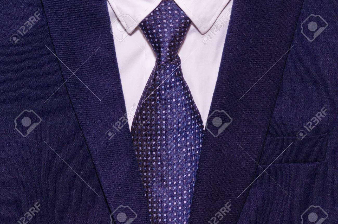 白いシャツとネクタイのビジネスマンのスーツ の写真素材 画像素材 Image