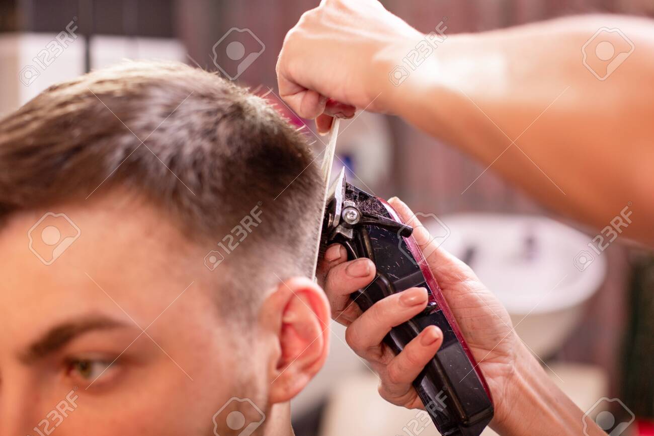 hair trimmer for saloon