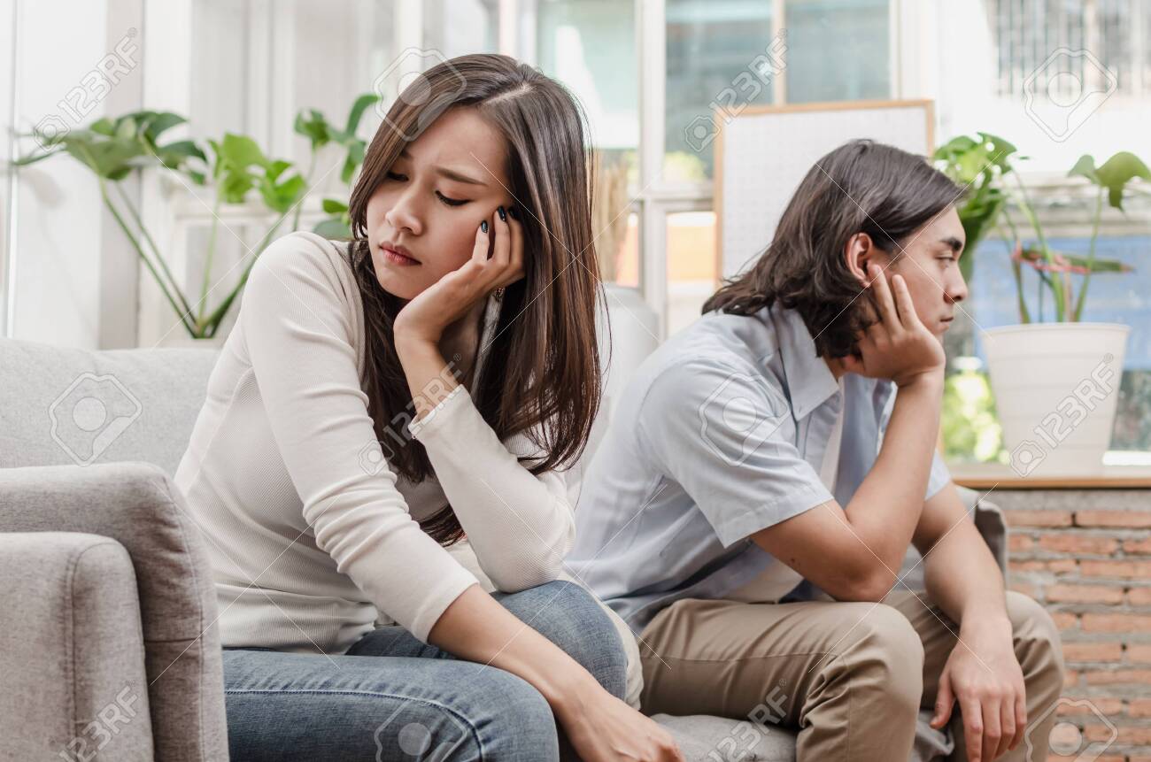 Feel share. Feel share. Sport and exercise psychology ppt. Девушка в ссоре shutterstock. Эмодзи coca cola.