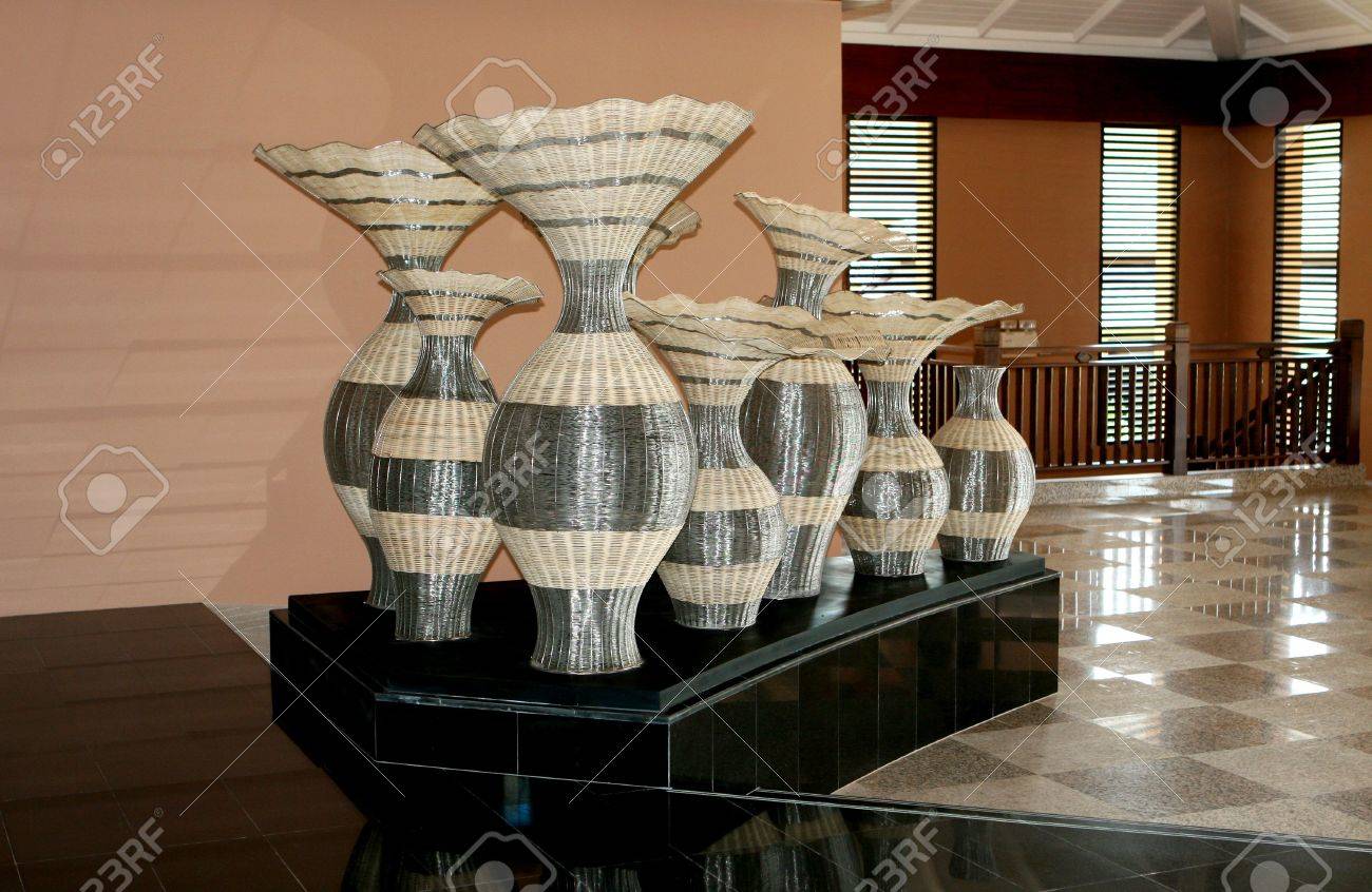 Large Asian Vases On Display In A Hotel Lobby Stock Photo