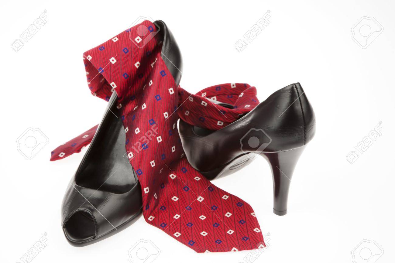 buty z suwakiem z przodu