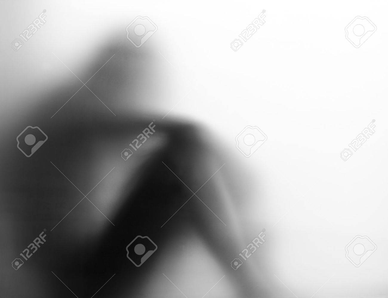 感情的な人の木陰 の写真素材 画像素材 Image 感情的な人の木陰 の写真素材 画像素材 Image
