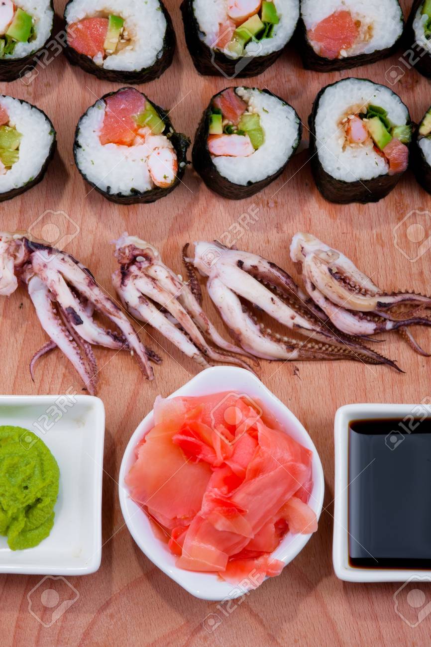 Les sushis japonais, cuisine traditionnelle japonaise, sushi à domicile Les sushis japonais, cuisine traditionnelle japonaise, sushi à domicile