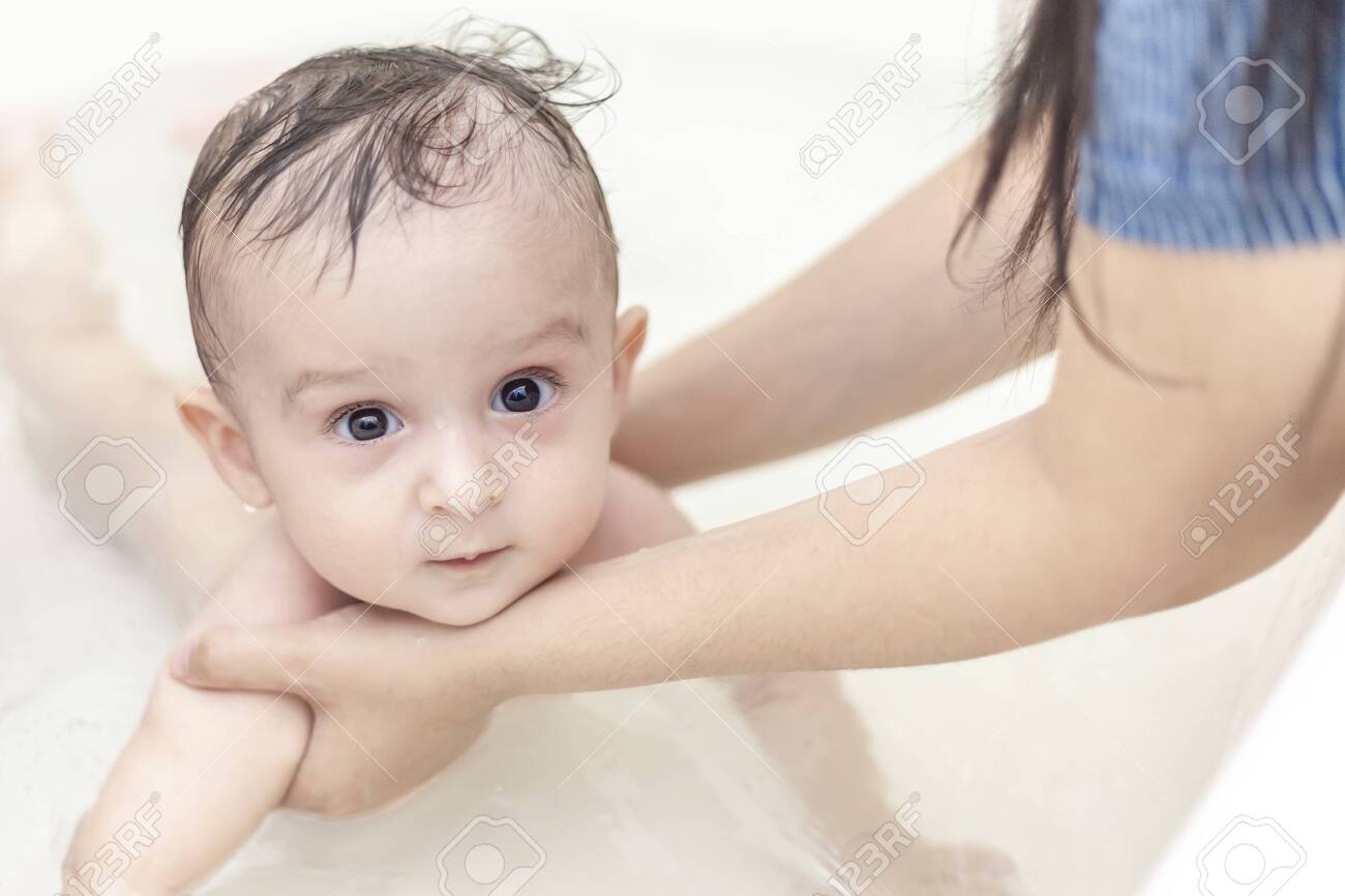 bath for 1 year old