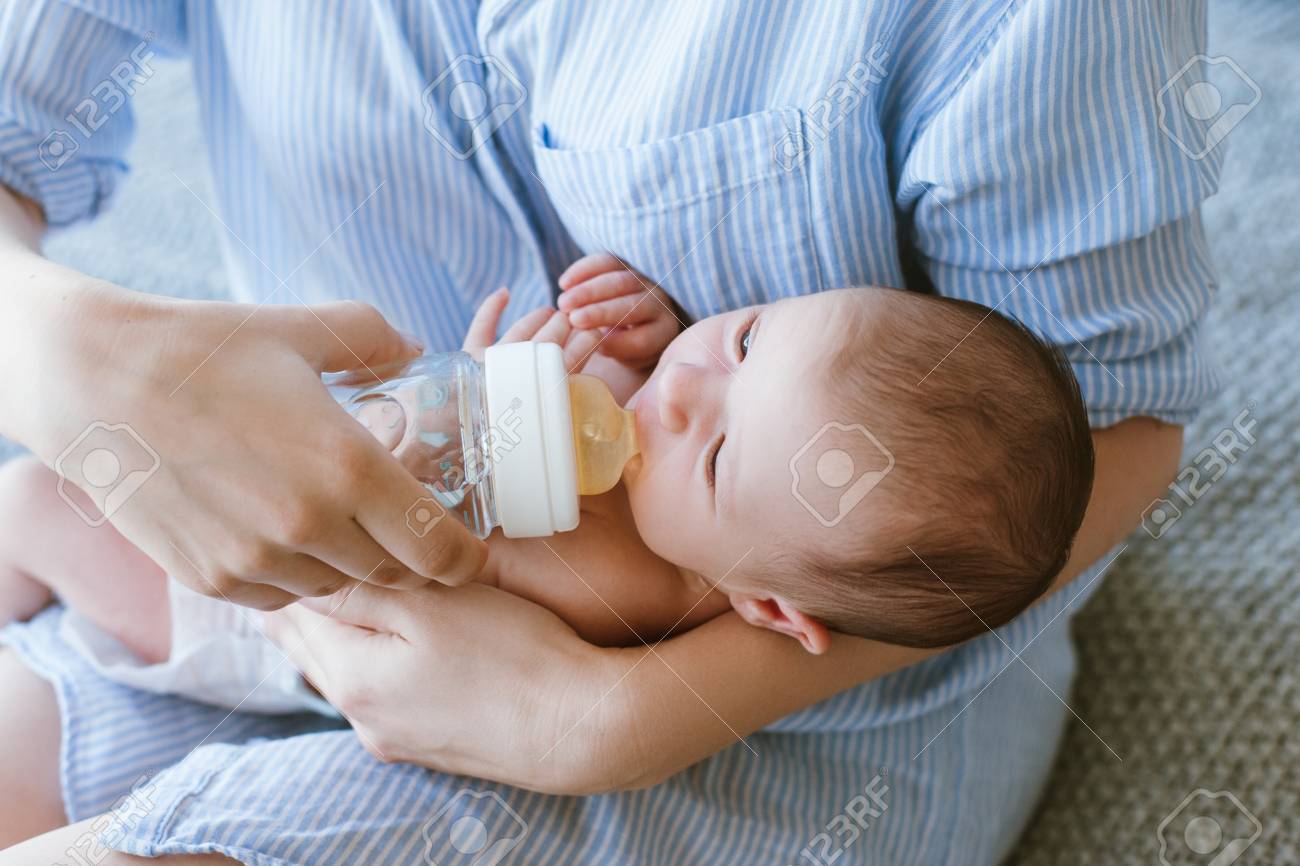 Artificial feeding of newborns. What is the best mixture for an infant 93 Artificial feeding of newborns. What is the best mixture for an infant 26