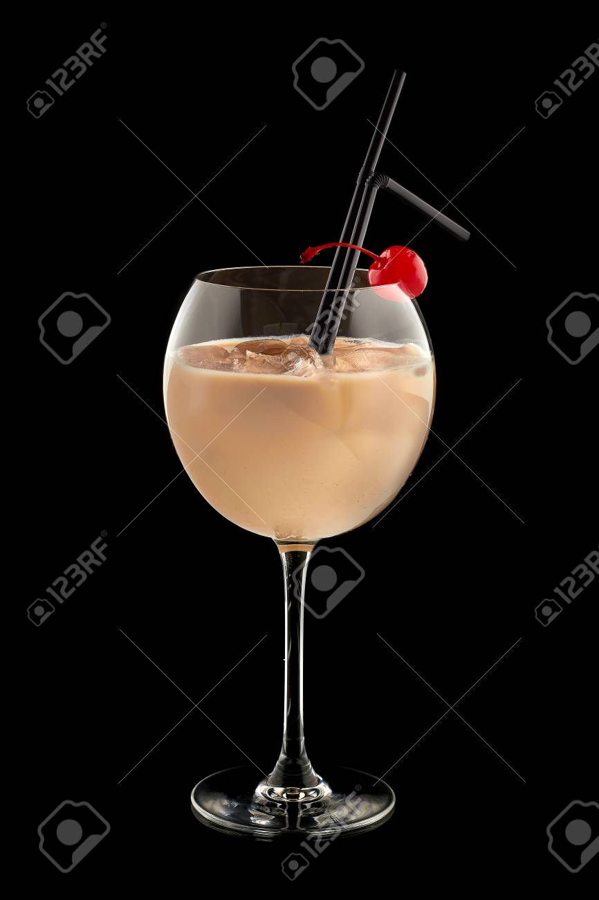 黒い背景にカクテルオーガズム の写真素材 画像素材 Image
