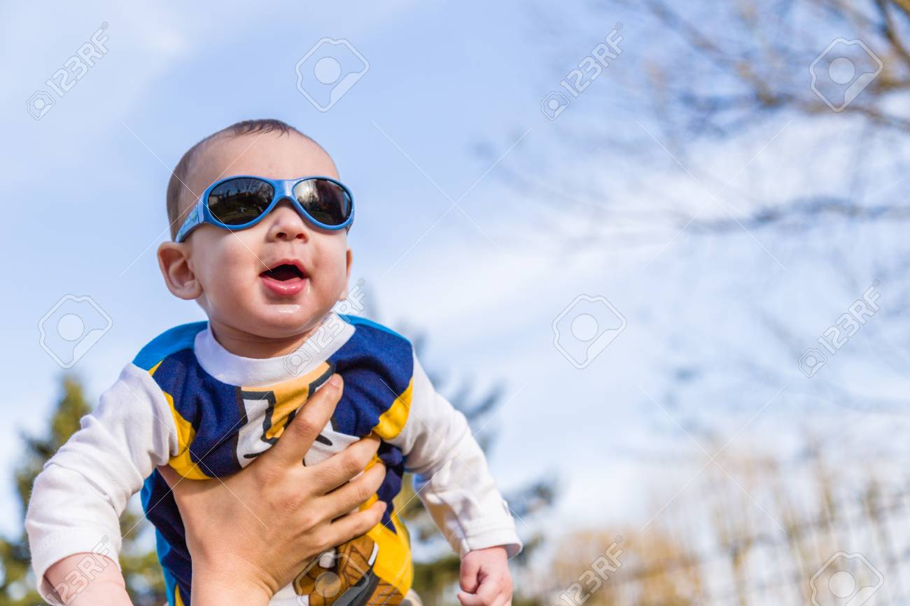 Shop occhiali da sole mesi Top Sellers