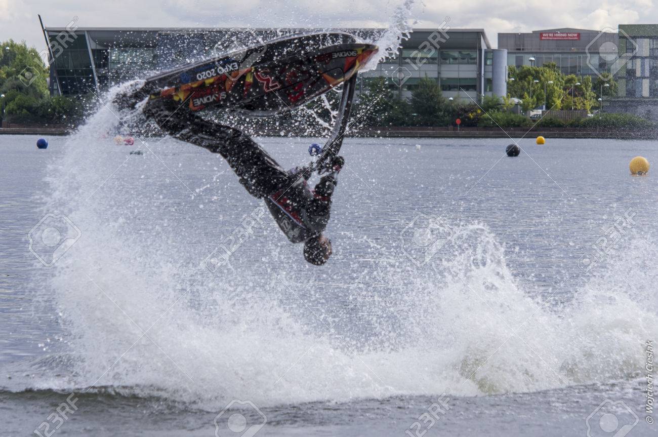 ジェット スキー選手権大会 フリー スタイル ショー の写真素材 画像素材 Image ジェット スキー選手権大会 フリー スタイル ショー の写真素材 画像素材 Image