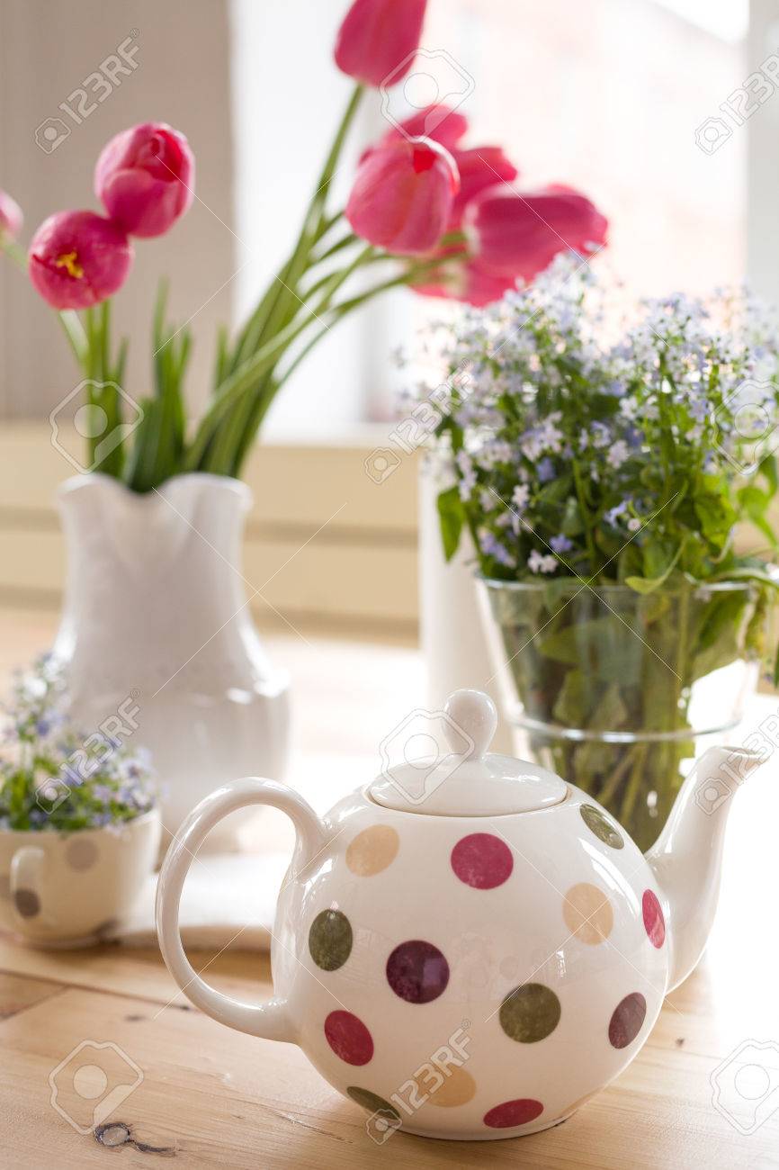 Resultado de imagen para jarrones con flores