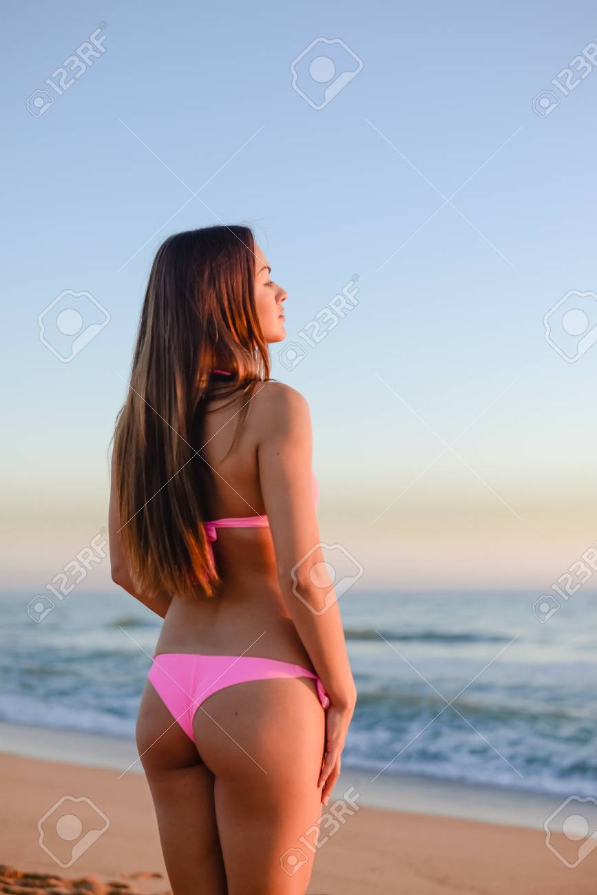 LARGE VAGINAL AND ANAL INSERTIONS Sexy Russian Single Girl Single