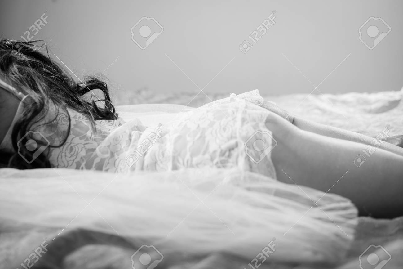 попа невесты 