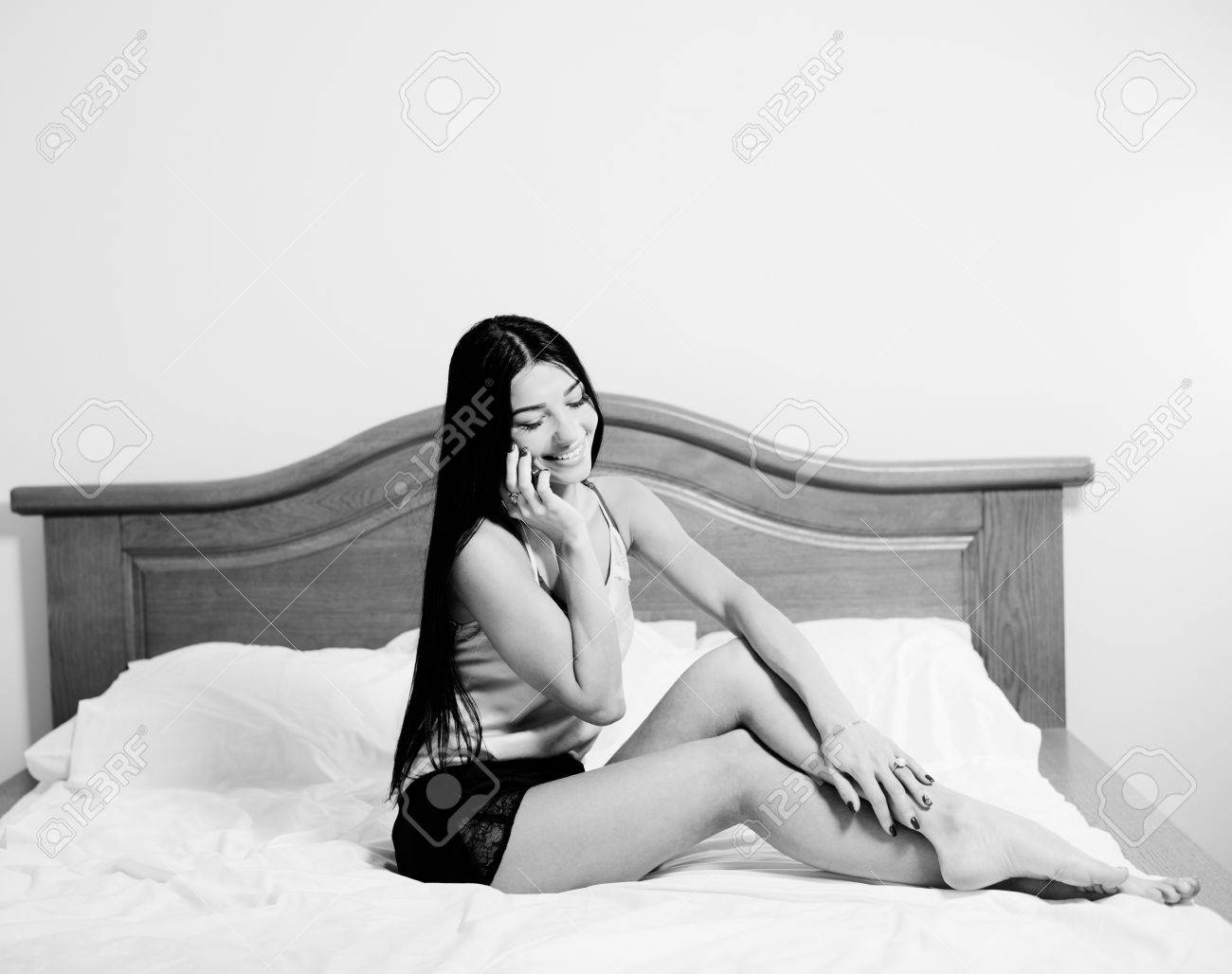 Domai gysera model Girls youtube sexy hot
