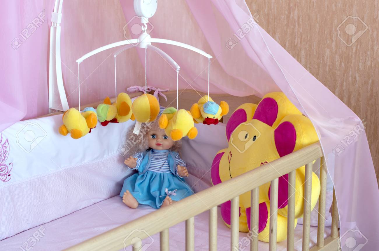 childrens toy cot