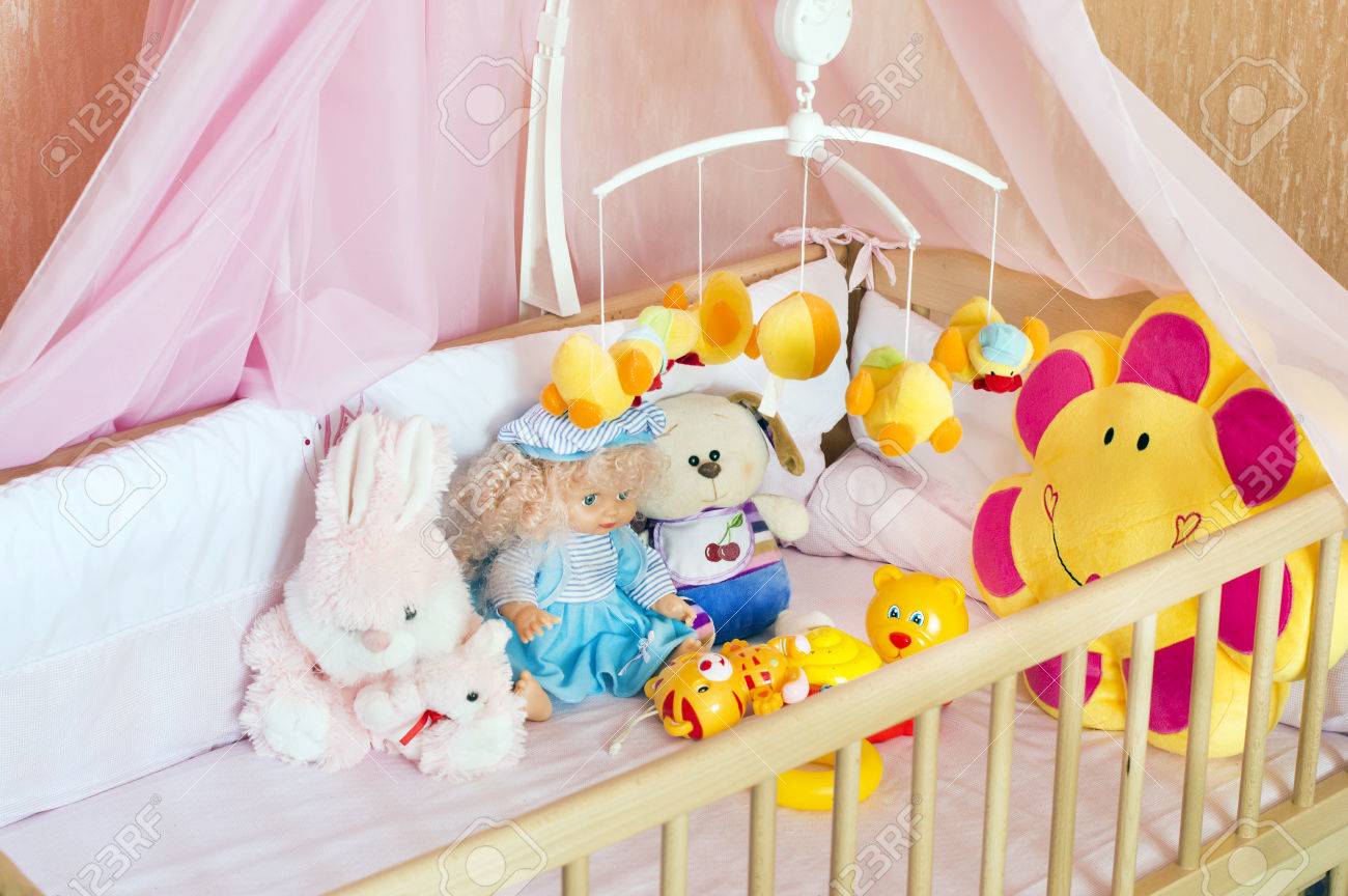 childrens toy cot