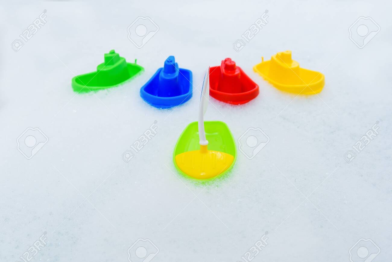 plastic bath boats
