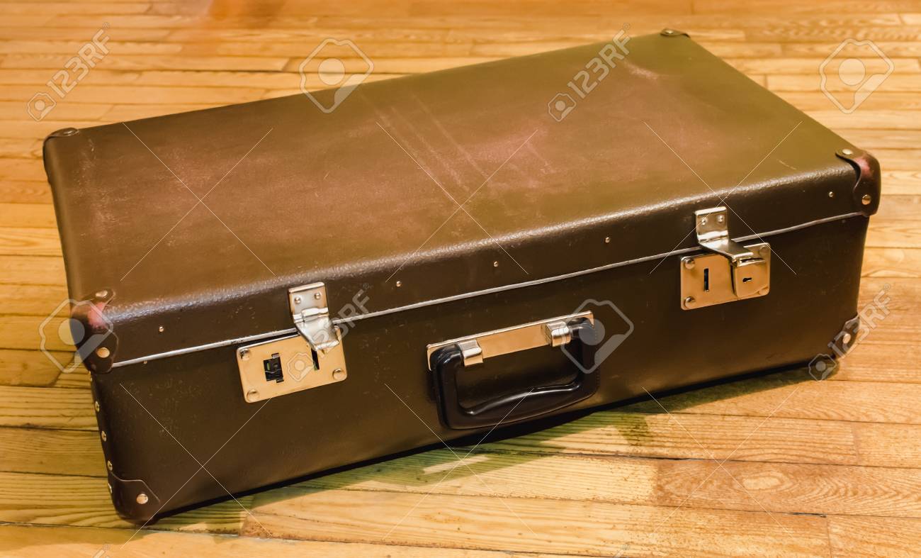 Classic suitcase Clearance