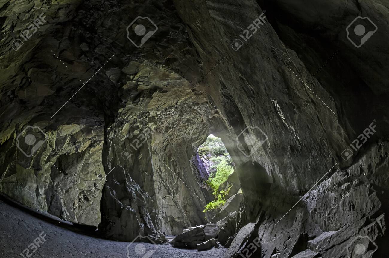 cathedral cave in little