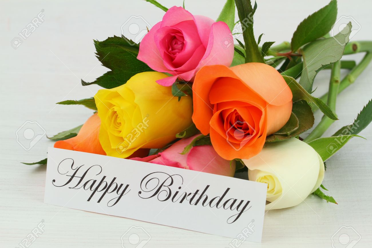 Image Bouquet De Fleurs Joyeux Anniversaire Note De Joyeux Anniversaire Et Coloré Bouquet De Roses Banque D'Images et Photos Libres De Droits. Image 19897462