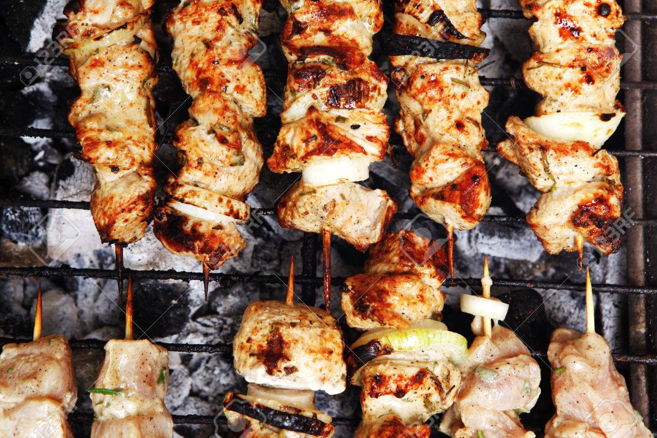 Saine Shish Kebab Poulet Grillé Barbecue De Viande Sur Des Saine Shish Kebab Poulet Grillé Barbecue Viande Turque Sur