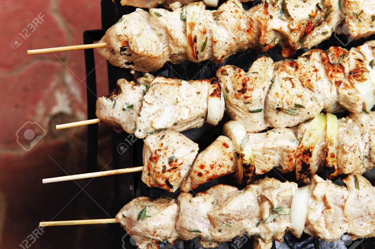 Saine Shish Kebab Poulet Grillé Barbecue De Viande Sur Des Saine Shish Kebab Poulet Grillé Barbecue Viande Turque Sur