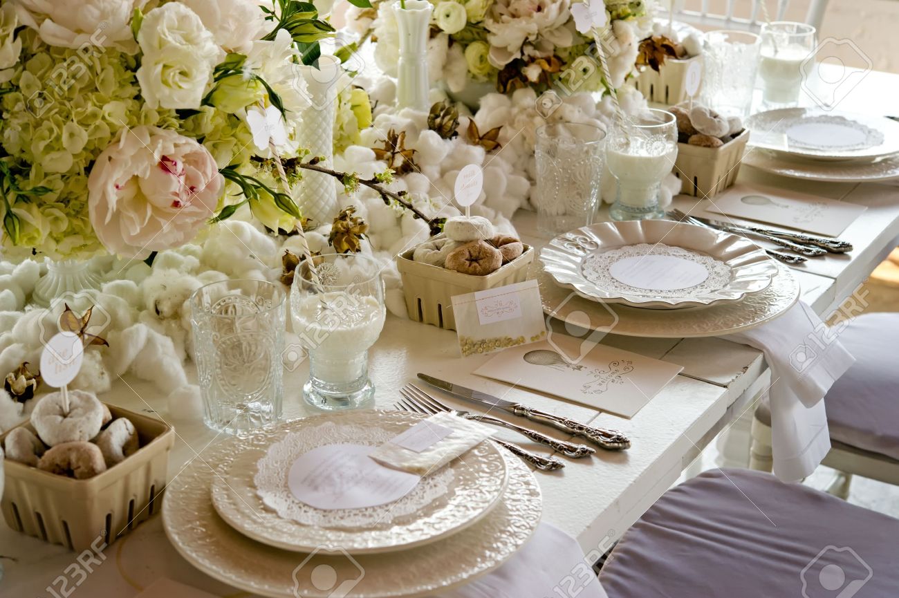 wedding banquet table