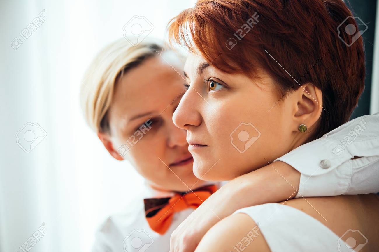 Free close up lesbian Piercing the clitoris needles