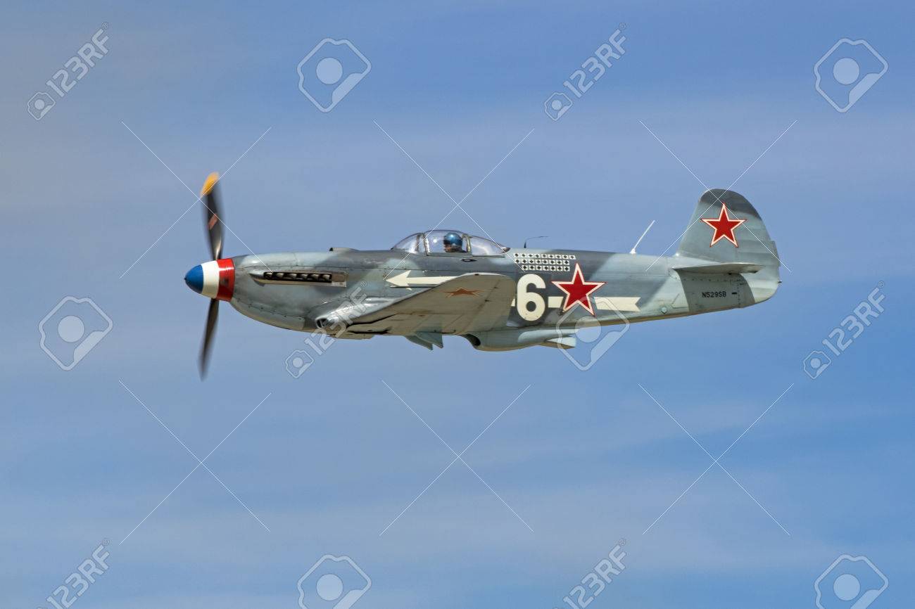 飛行機第二次世界大戦のロシアのヤク戦闘機 の写真素材 画像素材 Image 飛行機第二次世界大戦のロシアのヤク戦闘機 の写真素材 画像素材 Image