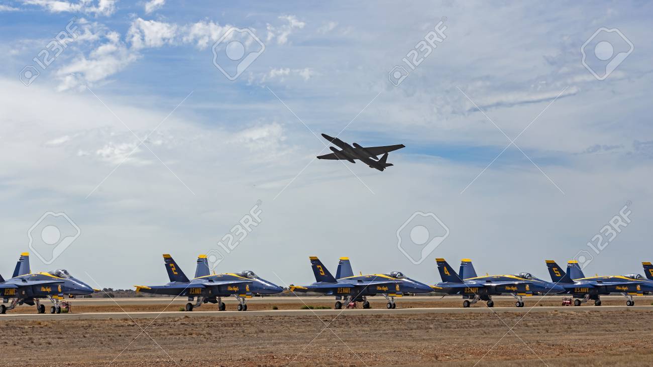 airplane u2 spy aircraft