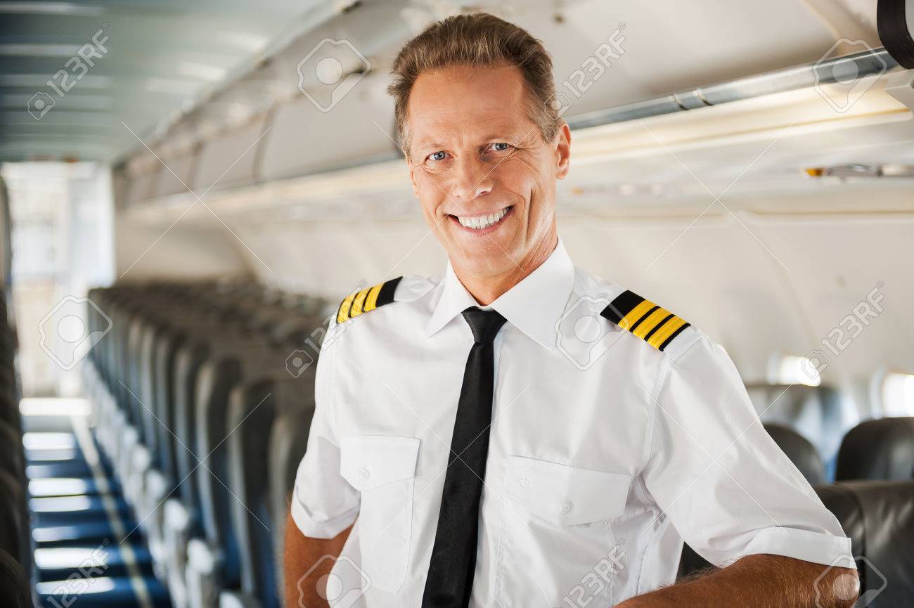 33010500-feeling-confident-in-his-plane-