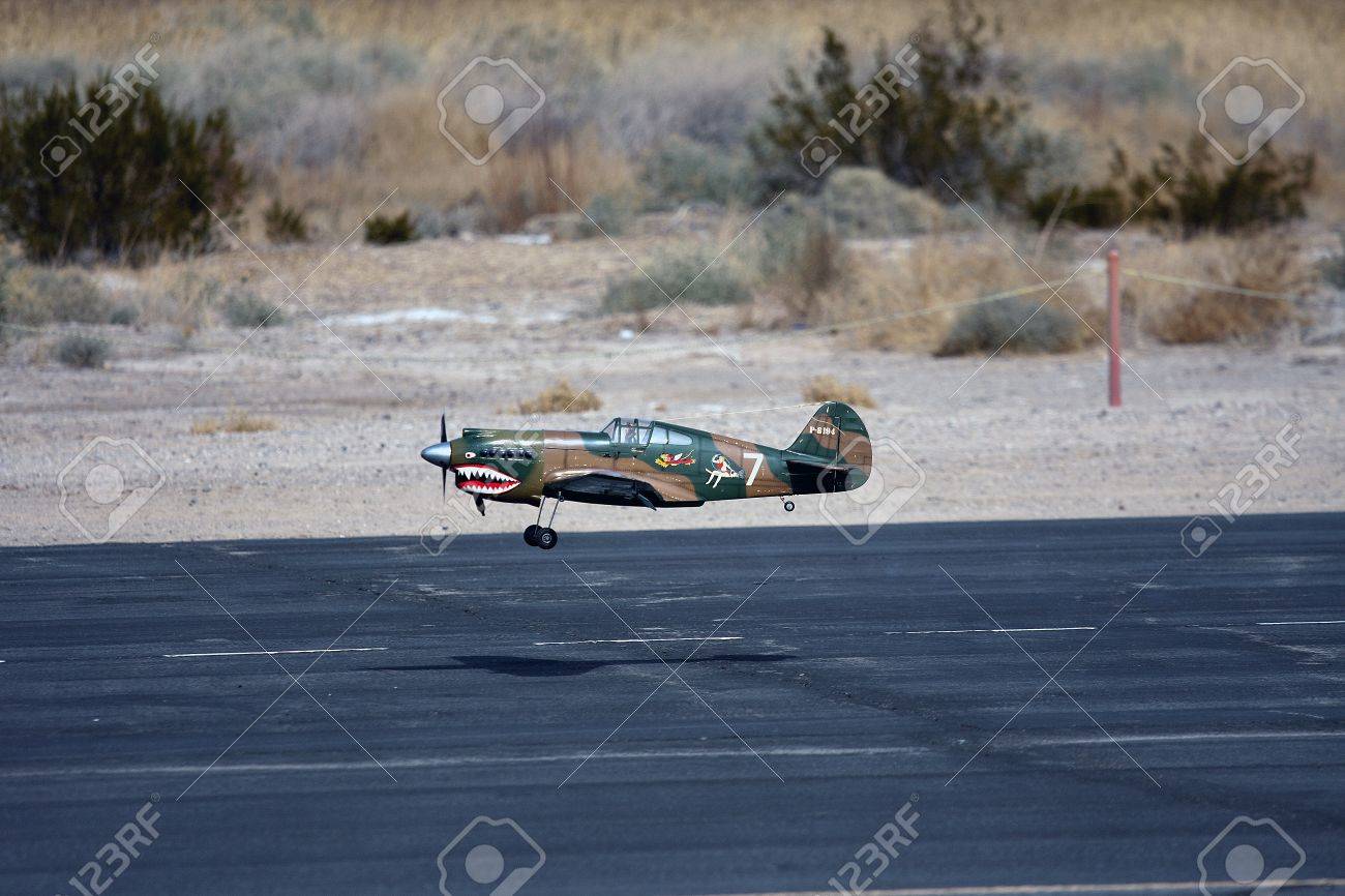 Rc 2 ª Guerra Mundial A Distancia Controlado Avion De Air Fotos Retratos Imagenes Y Fotografia De Archivo Libres De Derecho Image Rc 2 ª Guerra Mundial A Distancia Controlado Avion De Air Fotos Retratos Imagenes Y Fotografia De Archivo Libres De Derecho Image