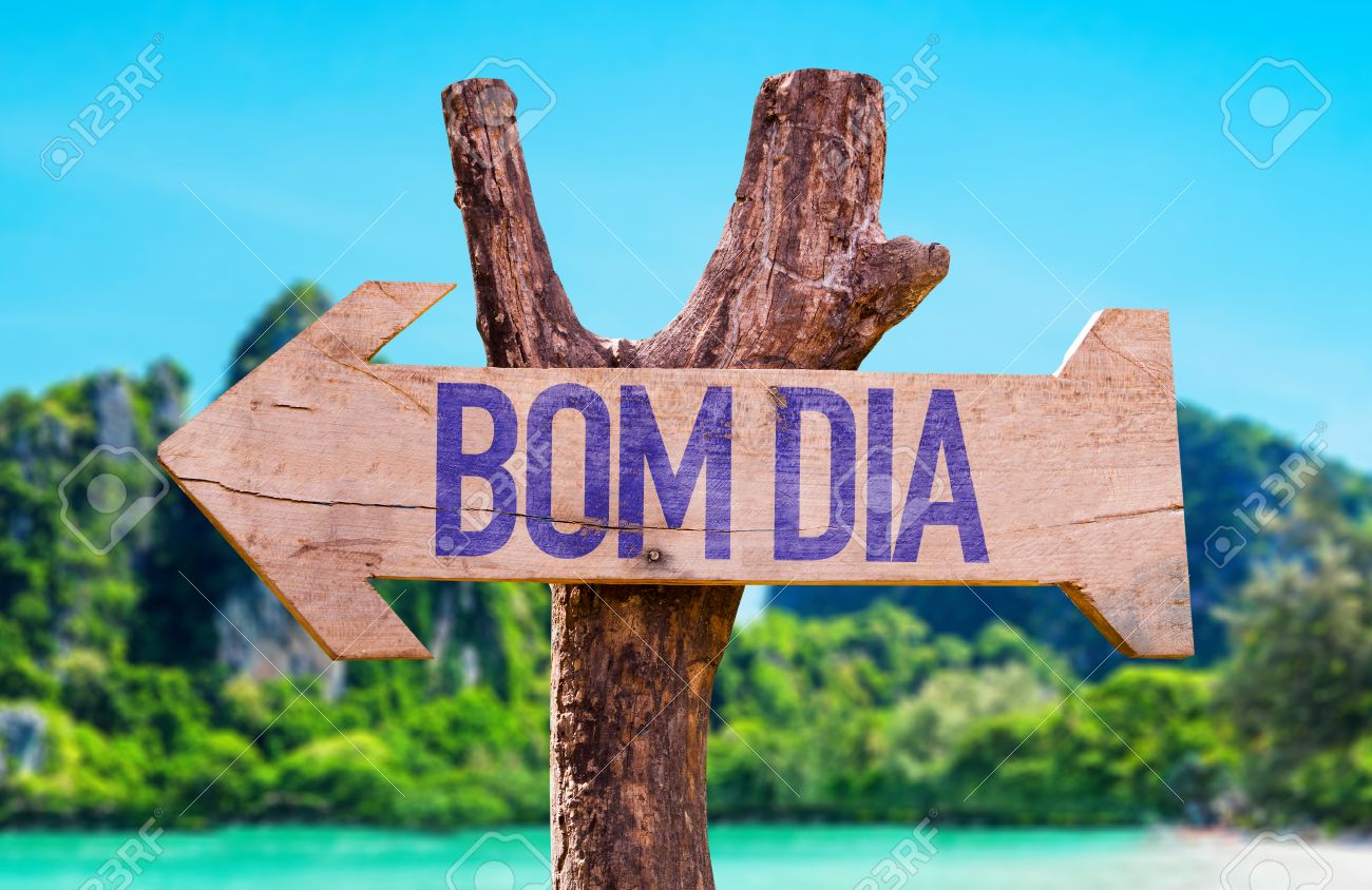 Bom Dia (buenos Días En Portugués) Firmar Con La Flecha En El Fondo De Playa Fotos, Retratos, Imágenes Y Fotografía De Archivo Libres De Derecho. Image 61228240. Bom Dia (buenos Días En Portugués) Firmar Con La Flecha En El Fondo De Playa Fotos, Retratos, Imágenes Y Fotografía De Archivo Libres De Derecho. Image 61228240.