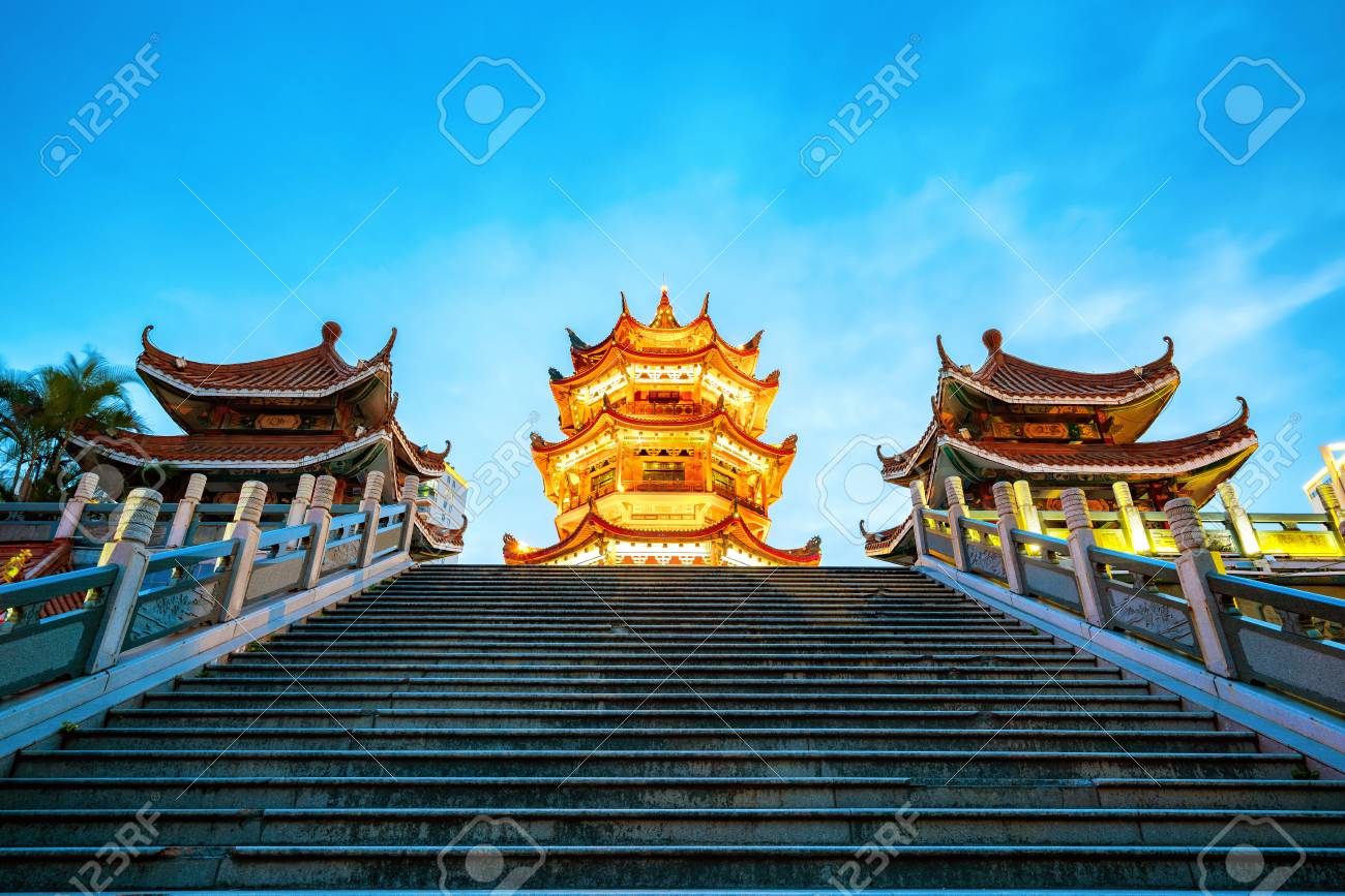 The Famous Chinese Classical Architecture Is Located On The Bank Of The  Jiulong River, Weizheng Pavilion, Zhangzhou, Fujian. Stock Photo, Picture  and Royalty Free Image. Image 98024734., image size:1300x867