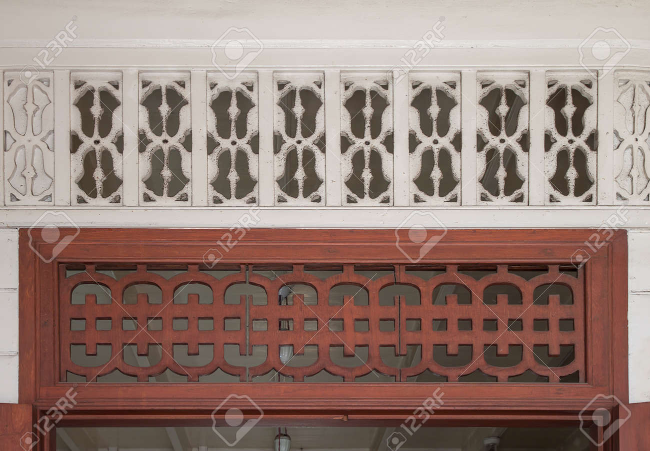 Talla De Madera De La Vendimia Y De La Pared Para La Decoracion Y