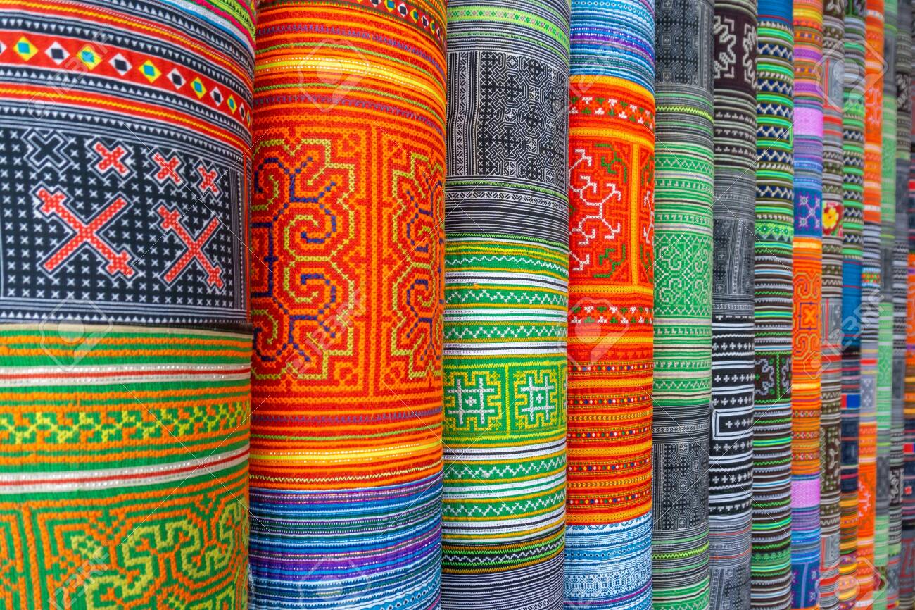 モン族 手織り麻布 手刺繍ベスト 民族 手刺繍・手織りの民族雑貨通販｜