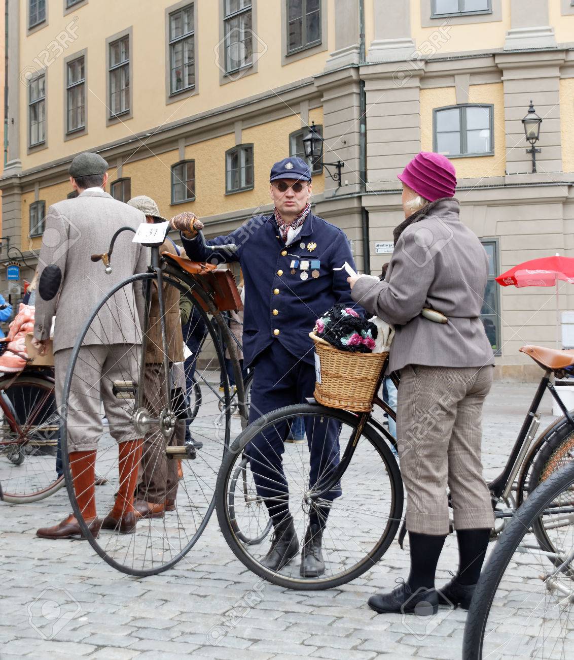 vélo homme avec porte bébé