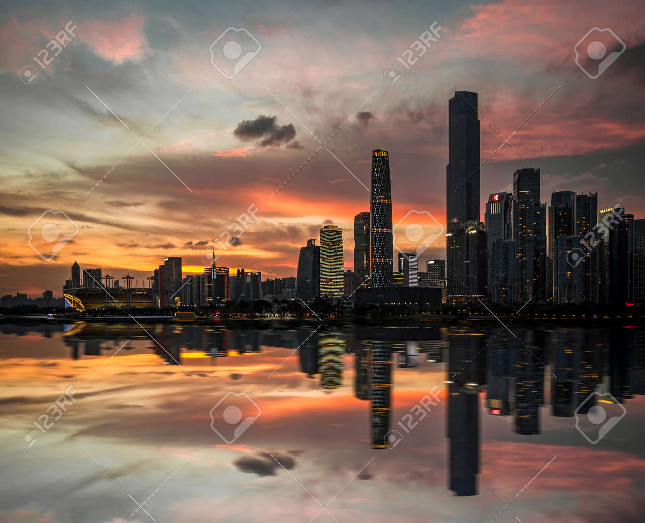 etiam-dictum-ipsum-a-felis